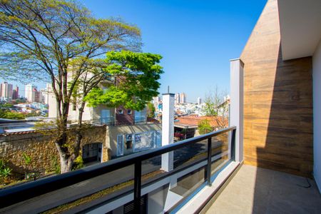 Casa à venda com 190m², 3 quartos e 4 vagasVaranda Suíte