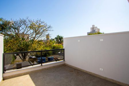 Casa à venda com 190m², 3 quartos e 4 vagasÁrea de serviço - Varanda