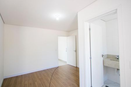Casa à venda com 190m², 3 quartos e 4 vagasSuíte 3
