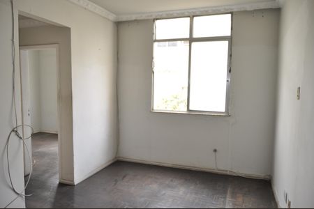 Sala de apartamento para alugar com 1 quarto, 40m² em Pilares, Rio de Janeiro