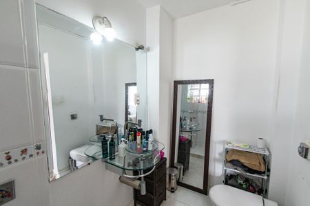 Apartamento à venda com 109m², 3 quartos e 1 vaga Apartamento à venda com 109m², 3 quartos e 1 vagaBanheiro da suíte