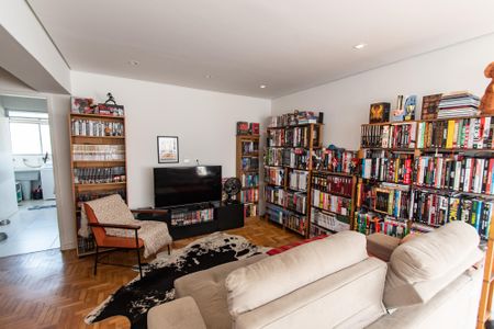 Apartamento à venda com 109m², 3 quartos e 1 vaga Apartamento à venda com 109m², 3 quartos e 1 vagaSala