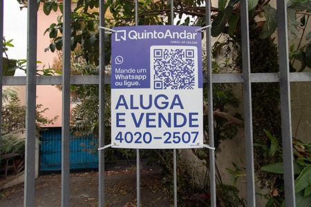 Casa para alugar com 219m², 3 quartos e 3 vagas Casa para alugar com 219m², 3 quartos e 3 vagasPlaca