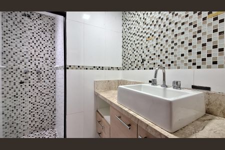 Apartamento para alugar com 260m², 5 quartos e 2 vagasBanheiro Social