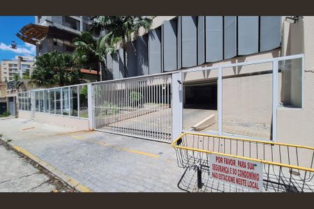 Apartamento para alugar com 260m², 5 quartos e 2 vagasFachada