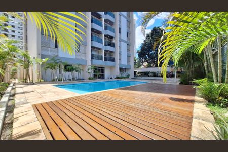 Apartamento para alugar com 260m², 5 quartos e 2 vagasÁrea comum - Piscina