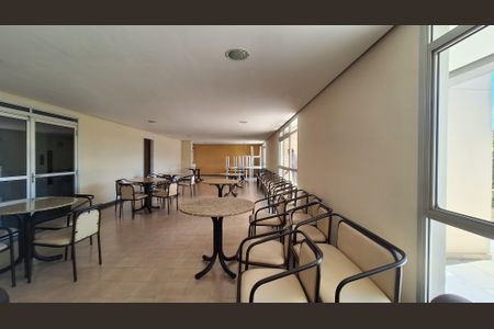 Apartamento para alugar com 260m², 5 quartos e 2 vagasÁrea comum - Salão de festas