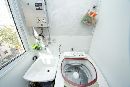 Apartamento à venda com 68m², 3 quartos e 1 vagaÁrea de Serviço