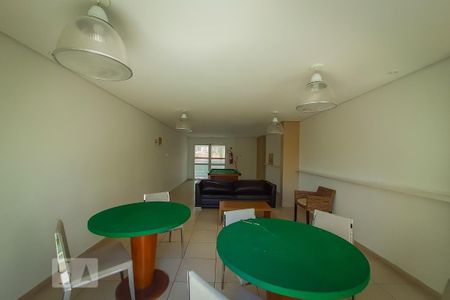 Apartamento à venda com 68m², 3 quartos e 1 vagaÁrea comum