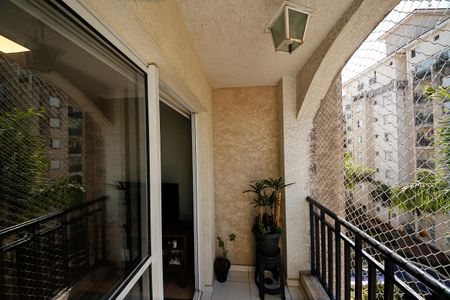 Apartamento à venda com 68m², 3 quartos e 1 vagaVaranda