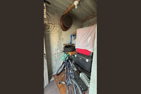 Casa à venda com 191m², 3 quartos e 3 vagasDeposito