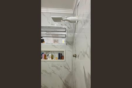 Casa à venda com 191m², 3 quartos e 3 vagasBanheiro da Suíte 2