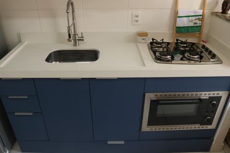 Apartamento para alugar com 35m², 2 quartos e sem vagaSala e Cozinha 