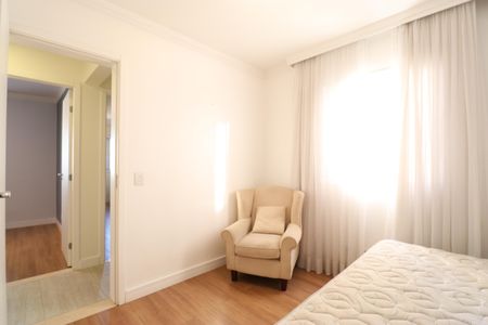 Apartamento à venda com 88m², 3 quartos e 2 vagasQuarto 2