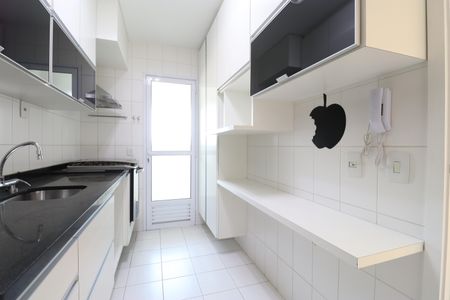 Apartamento à venda com 88m², 3 quartos e 2 vagasCozinha e Área de Serviço