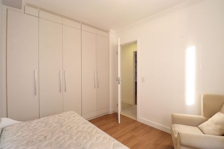 Apartamento à venda com 88m², 3 quartos e 2 vagasQuarto 2