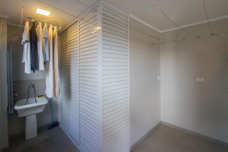 Apartamento à venda com 55m², 2 quartos e 1 vaga Apartamento à venda com 55m², 2 quartos e 1 vagaÁrea de Serviço