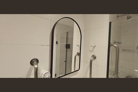 Studio para alugar com 28m², 1 quarto e sem vaga Studio para alugar com 28m², 1 quarto e sem vagaBanheiro Social