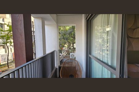 Varanda de kitnet/studio para alugar com 1 quarto, 28m² em Vila Mariana, São Paulo