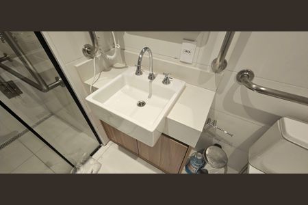 Studio para alugar com 28m², 1 quarto e sem vaga Studio para alugar com 28m², 1 quarto e sem vagaBanheiro