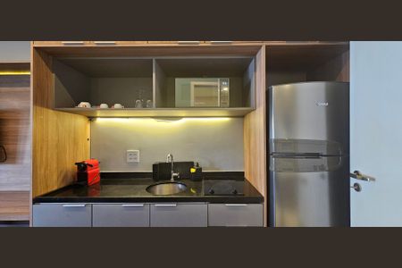 Studio para alugar com 28m², 1 quarto e sem vaga Studio para alugar com 28m², 1 quarto e sem vagaCozinha