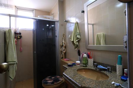 Apartamento à venda com 138m², 3 quartos e 1 vagaBanheiro da Suíte 1