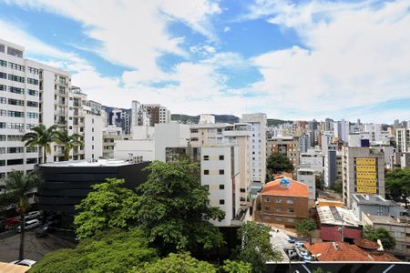 Vista da Suíte de apartamento para alugar com 3 quartos, 138m² em Savassi, Belo Horizonte