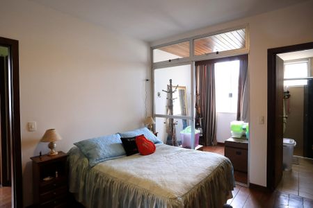 Apartamento à venda com 138m², 3 quartos e 1 vagaSuíte 1