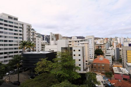 Apartamento à venda com 138m², 3 quartos e 1 vagaVista da Suíte 1