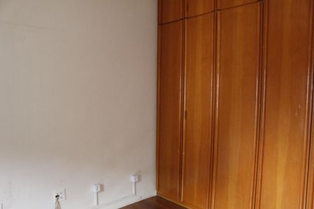 Apartamento à venda com 110m², 4 quartos e 2 vagasSuíte 1