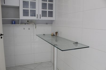 Apartamento à venda com 110m², 4 quartos e 2 vagasCozinha