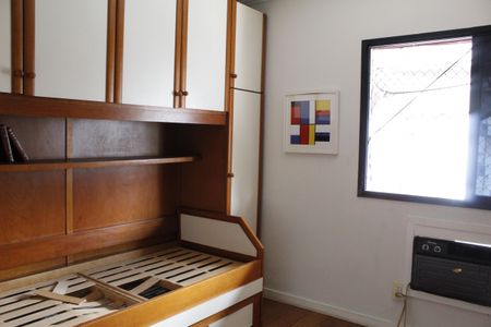 Apartamento à venda com 110m², 4 quartos e 2 vagasQuarto 1