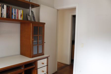 Apartamento à venda com 110m², 4 quartos e 2 vagasQuarto 1
