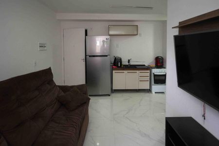 Sala de apartamento para alugar com 2 quartos, 42m² em Sítio da Figueira, São Paulo
