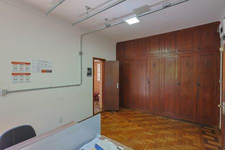 Casa à venda com 403m², 5 quartos e 4 vagasSuíte