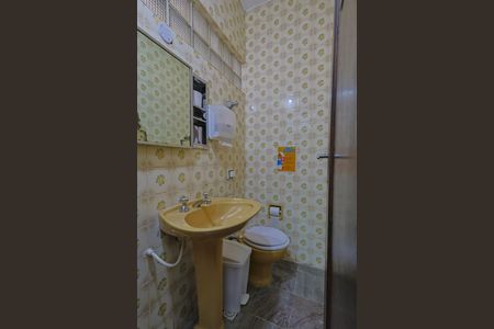 Casa à venda com 403m², 5 quartos e 4 vagasLavabo