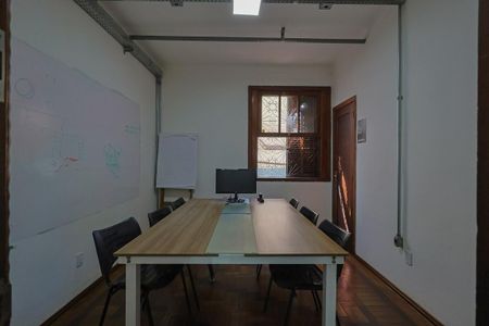 Casa à venda com 403m², 5 quartos e 4 vagasSuíte 2