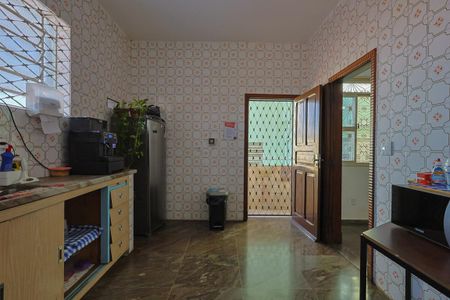 Casa à venda com 403m², 5 quartos e 4 vagasCozinha