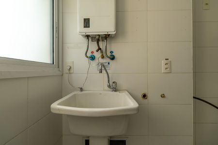 Apartamento à venda com 94m², 3 quartos e 2 vagas Apartamento à venda com 94m², 3 quartos e 2 vagasÁrea de Serviço