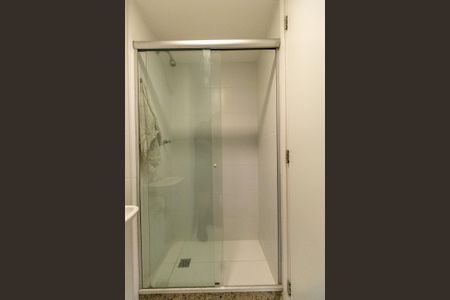 Apartamento à venda com 94m², 3 quartos e 2 vagas Apartamento à venda com 94m², 3 quartos e 2 vagasBanheiro de Serviço