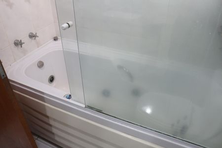 Apartamento à venda com 154m², 3 quartos e 3 vagasBanheiro da Suíte 1