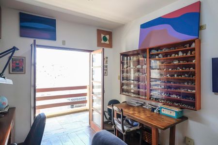 Casa à venda com 456m², 4 quartos e 5 vagasQuarto 2