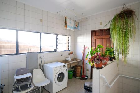 Casa à venda com 456m², 4 quartos e 5 vagasÁrea de serviço