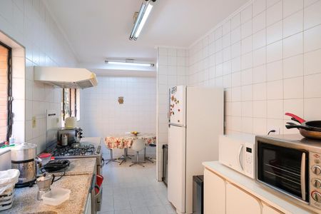 Casa à venda com 456m², 4 quartos e 5 vagasCozinha