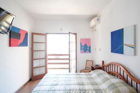 Casa à venda com 456m², 4 quartos e 5 vagasSuíte 1