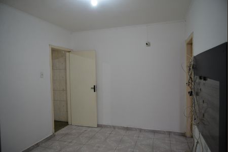 Sala de casa para alugar com 2 quartos, 90m² em Vila Suíça, Santo André