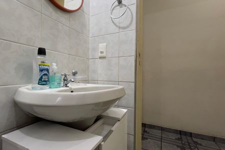 Apartamento para alugar com 62m², 3 quartos e 1 vaga Apartamento para alugar com 62m², 3 quartos e 1 vagaBanheiro