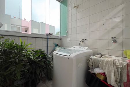 Apartamento para alugar com 62m², 3 quartos e 1 vaga Apartamento para alugar com 62m², 3 quartos e 1 vagaCozinha e Área de Serviço