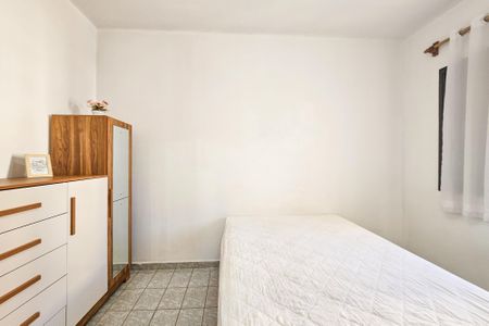 Quarto 1 de apartamento para alugar com 2 quartos, 75m² em Balneario Guarujá, Guarujá