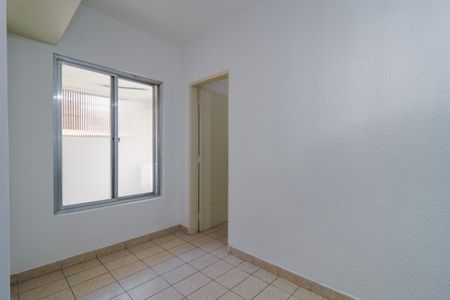 Sala de apartamento para alugar com 1 quarto, 60m² em Jardim Maria Rosa, Taboão da Serra